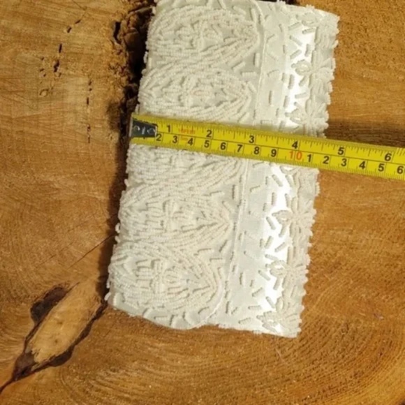 Beaded Off white Satin Clutch - Picture 5 of 13